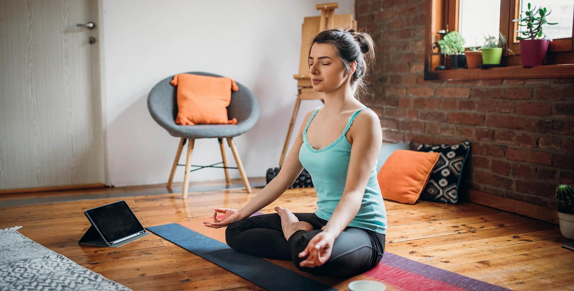 Para meditar, escolha um lugar onde você possa não ser interrompido por 10 minutos.